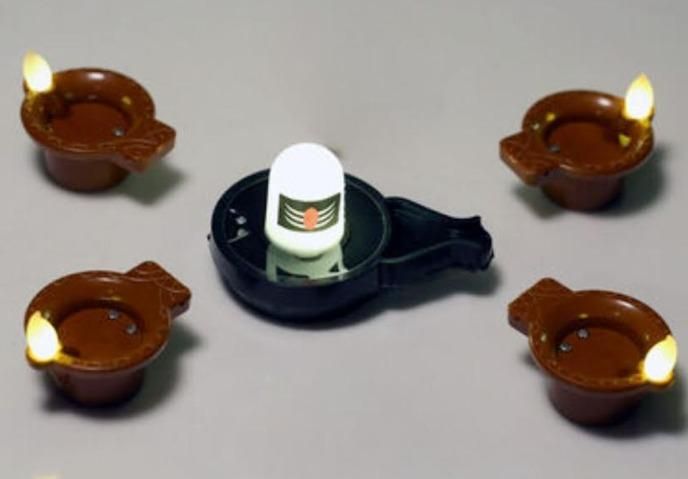 Water Sensor Shivling + 4 Diya